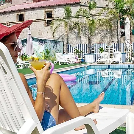 Calipso Hotel